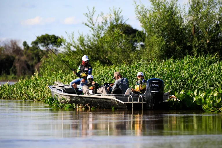 Piracema começa em outubro e restringe pesca em rios de Mato Grosso