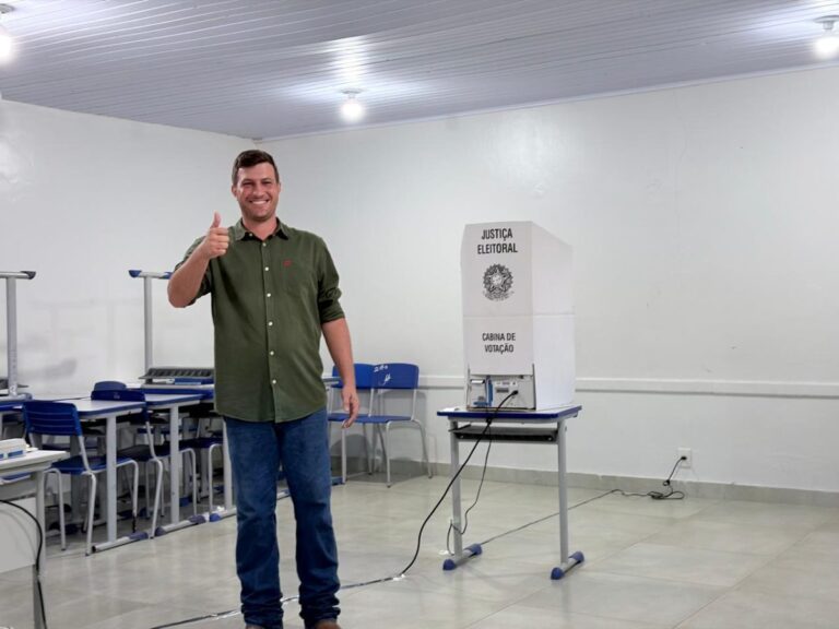 Geovane Gamba vota em Alta Floresta e agradece apoio recebido durante campanha